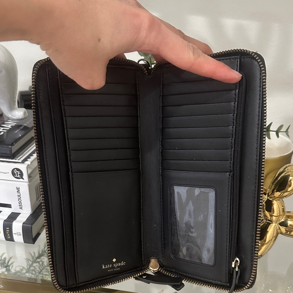 💫Flash Sale💫Kate Spade Black Leather Wallet - Picture 9 of 13